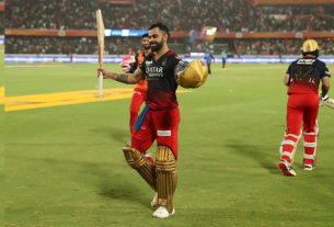Royal Challengers Bangalore beat Sunrisers Hyderabad by wickets